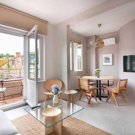 Appartamento 2br Flat W Modern Touches *